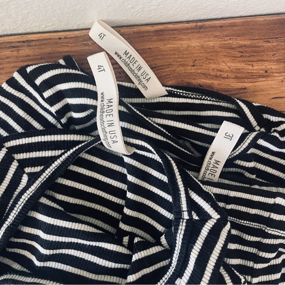 3 Piece Bundle - Black and Beige Cream Striped Childhoods Tops & Shorts - Picture 6 of 10